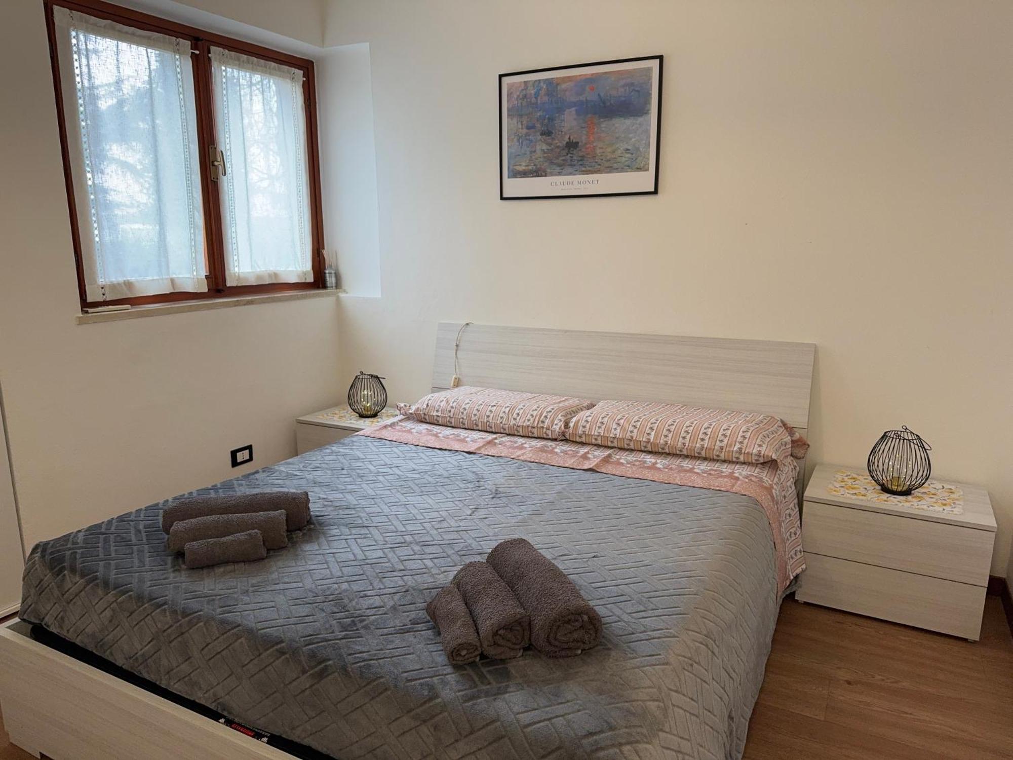 5' From Punta Gro Beach With Free Swimming Pool Sirmione Eksteriør bilde